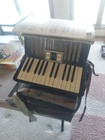 Vintage Late 50 s Hohner Student Ivm Accordion Black W  Case   Music Works Read