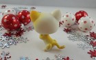 Littlest Pet Shop Curious Kitten White And Yellow Accented Short Hair Cat  73
