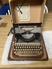 Rare Underwood Universal Quiet Tab Manual Portable Typewriter W  Case