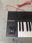Native Instruments Komplete Kontrol A25 Midi Keyboard Controller Semi-weighted