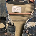 Tinsel Town Crop Jean Shacket Shirt Jacket S Camo Green