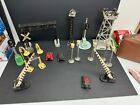Huge Lot Of Lionel Vintage  Signals  And Accessories Untested Postwar