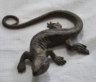 Antique Artisan Bronze Brass Lizard Reptile Paperwight Figurine Lost-wax Casting