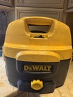 Dewalt 12-18 Volt 2-gallons 1-hp Corded cordless Shop Vacuum Without Hose