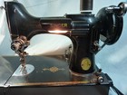 Vintage Singer Featherweight 221 Sewing Machine-good Paint