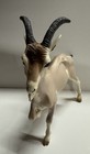 B128 Breyer Horses 1521 Goat Traditional Cream White Companion Animal