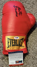 Roberto Duran Signed Boxing Glove  left  Psa   Dna Certified