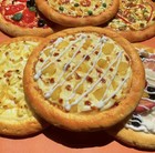Artificial Fake Mini Pizza Display Food Prop With Cheese And White Drizzle
