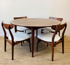 Vintage Mid-century Modern Round Extendable Dining Table And 4 Chairs