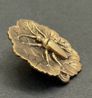 Vintage Realistic Beetle On Leaf Very Detailed Brass Button - 1-1 8   s37 