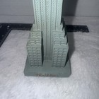 9 Inch Chrysler  Building New York City Nyc Resin Souvenir Statue