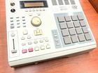Akai Mpc 2000 Center Studio Samplers Sequencers