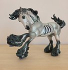 Breyer Traditional Model Horse Thriller  1833 Halloween 2021 Glow In Dark 1 6000