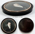 Antique French Hand Painted Portrait Miniature  Medal  In 18k Gold Mat Snuff Box