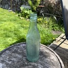 Vintage Old Collectible Hey   Humphries Leeds Glass Bottle  g1 