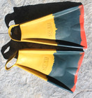 Scott Hawaii Yellow Blue Fins Rubber Vintage Rubber Scuba Diving Fishing Beach