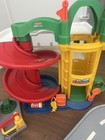 Fisher Price Little People Discovery Airport And Racin Ramps Garage