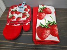 Set Of 5 Strawberry 2 Towels 1 Oven Mitt 2 Hot Pads Kitchen Towel Set Nwt
