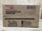 Honeywell Howard Leight Lpf-30 Max Lite Corded Earplugs Green  39 Db  100 Pr 