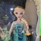 Disney Store Frozen Elsa 17 Inch Singing Doll And Snowflakes Light Up