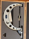 Mitutoyo Outside Micrometer 10-11 In Mechanical 0 0001 In Resolution 103-182