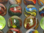 Box Of 16 D a s Moon Dog Collector Marble Set Keepers  702