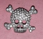 Vintage Skull   Crossbones Pirate Rhinestone Silver Tone Brooch Lapel Pin
