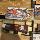 Group Lot Of 10 Vintage Athearn Ho Train Cars Reefer Box Car Train Car Etc