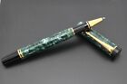 Parker Duofold Marble Green Rollerball Pen Very Rare 5 125  N o s Ex-cond