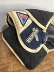 Vaughn V-lite Pro Hockey Goalie Glove Catcher Senior Adult Left Hand