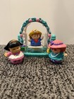 Fisher-price Little People Arbor Fence Swing Sonya And Maggie