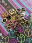 Lot Of 18 Versace Dior Chanel Gucci Cc Lv   Gold  Tone Zipperpull Charm Button 