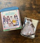 Vintage 1996 Hallmark Cards Collector Tin Heirloom Dolls Die Cut Note Cards