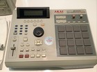 Akai Professional Mpc2000xl Midi Production Center Sampler  Sequencer   Scsi Dr
