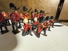 Vtg Britain s Lot Of 25 Toy Soldiers Hollowcast Lead Marching Band   Riflemen
