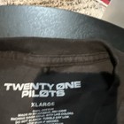 Twenty One Pilots Men   s Black Cotton Knit Crew Neck Band Graphic Tee Xl