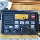 Icom M502 Marine Vhf Radio - Good Lcd Display Hm144b Microphone - Weak Receive-