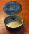 Vtg Lucretia Vanderbilt New York Face Powder Tin Vanity Box Butterfly Decor