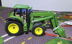 Ertl John Deere Tractor Model  1764 Diecast 1 64 Scale