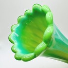 Vintage Green Opalescent Glass Vase 10  Scalloped Rim Starburst Base Ribbed