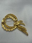 Trifari Signed Gold Tone Faux Pearl Wreath Brooch Pin - White Round Pearls