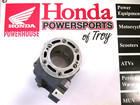 New Genuine Honda Oem Cylinder Jug  2003 Cr250r  12110-kz3-l30  