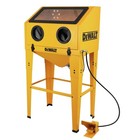 Dewalt Dxcm009-0370 20 Cfm   90 Psi Max 125 Psi Abrasive Blast Cabinet New