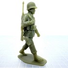 World War 2 American Marching Toy Soldier Military Resin 1 32 Scale Ww2 Figure