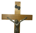 Vintage Wooden Wall Crucifix Cross Metal Jesus Christ 8 5    X 4    Preowned
