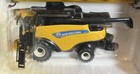 1 32 Ertl Tomy New Holland Cr8090 Diecast Combine New W  Box