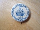 Lot Of  5  Vintage Pinbacks  1920 Pilgrams  Cigarettes  1939 World s Fair  