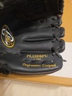 Rawlings Pl129bpu Player s Series 11 Inch youth Baseball Glove  Right Hand Throw