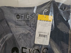 Figs Women   s Heather Denim Scrub Set Casma 3 Pocket Top   Kade Cargo Pants Xs