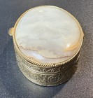 Vintage Euc Oval Pill Trinket Box Gold Tone Green Agate Stone Lid Floral Design